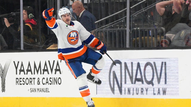 APTOPIX Islanders Golden Knights Hockey 