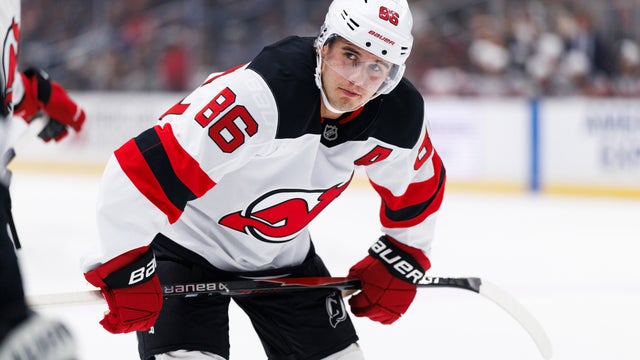 Jack Hughes #86 of the New Jersey Devils looks on before a face-off during the first period against Los Angeles Kings at Crypto.com Arena on November 1, 2025 in Los Angeles, California. 