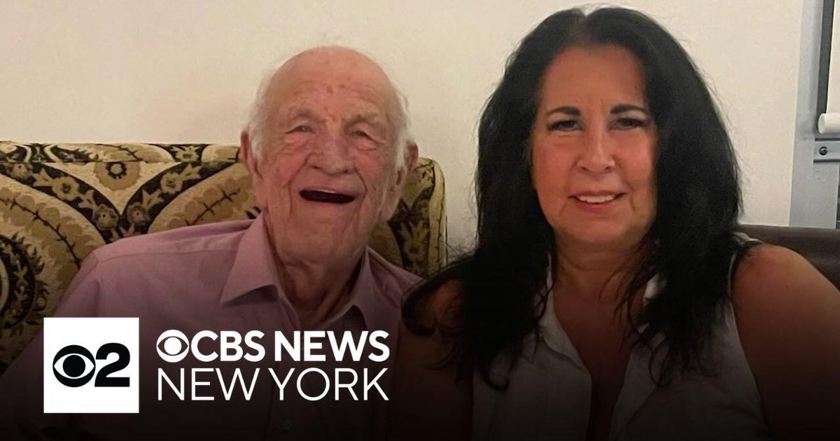 91-year-old Staten Island ticketed thousands for someone else's altered license plate