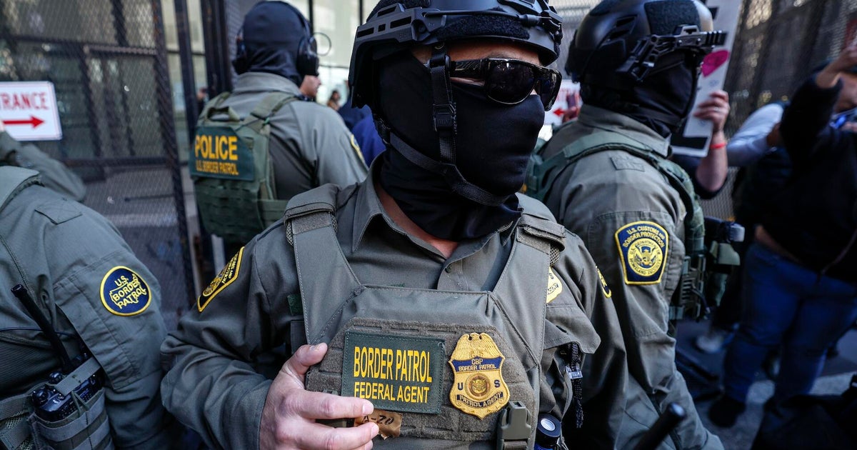 Illinois judge's footnote on ICE agents using AI raises concerns