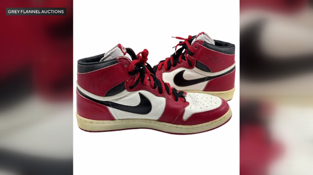 michael-jordan-game-shoe-auction.png 