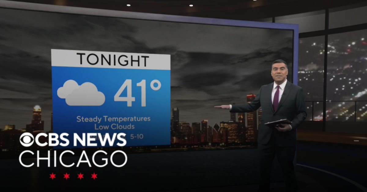 Low clouds, 40s for lows for Chicago area Tuesday night - CBS Chicago