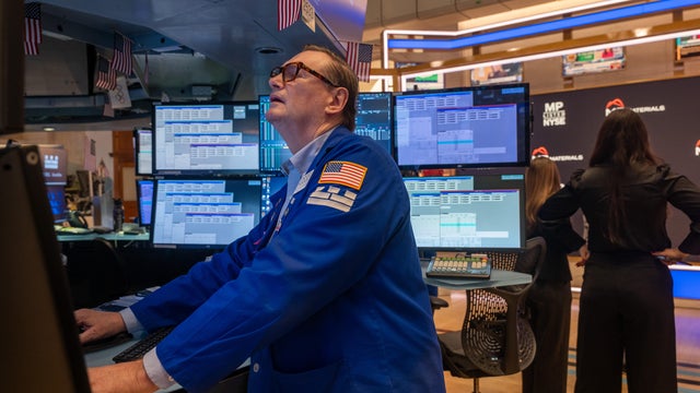 Markets Open Tuesday After Opening Week With 550 Point Selloff 