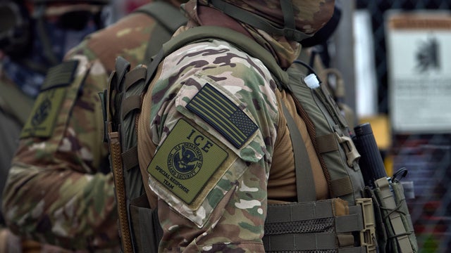 Anti-ICE-Protest-Chicago-September-19 