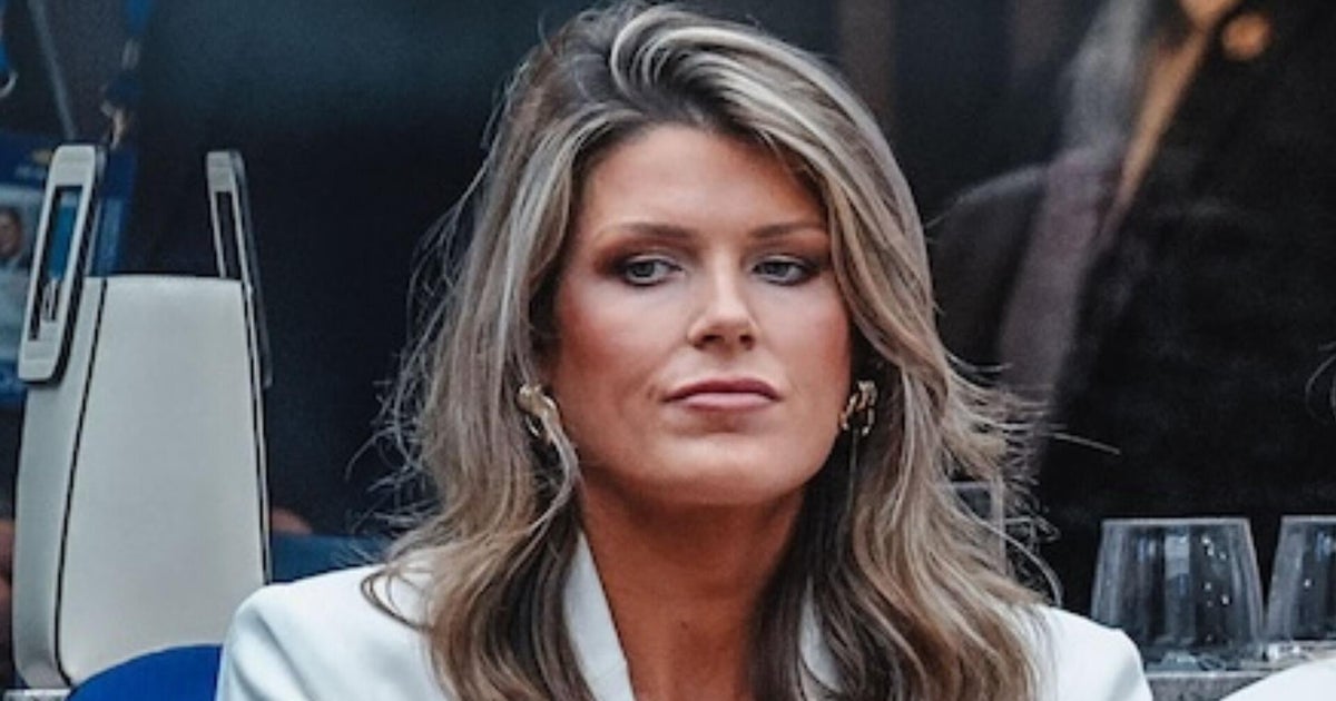 Judge questions Lindsay Halligan about grand jury indictment against Comey