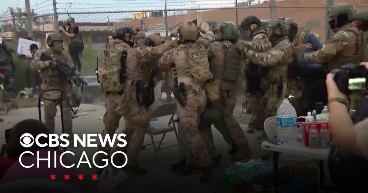 Appeals court pauses injunction restricting feds' use of force in ...