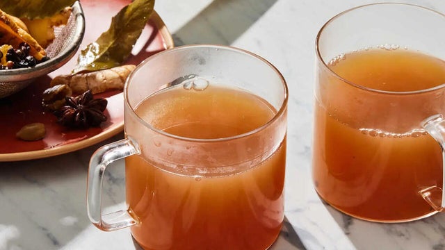 mulled-cider-nyt-cooking.jpg 
