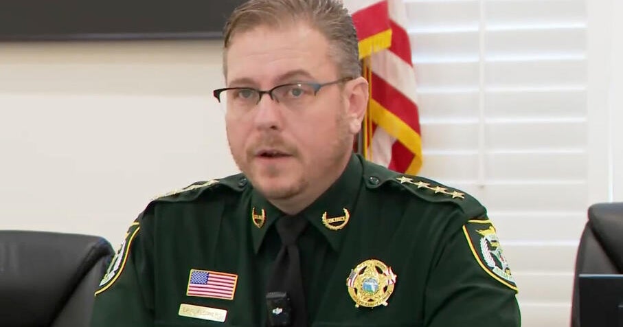 1 deputy killed, 2 wounded in Vero Beach shooting, sheriff says