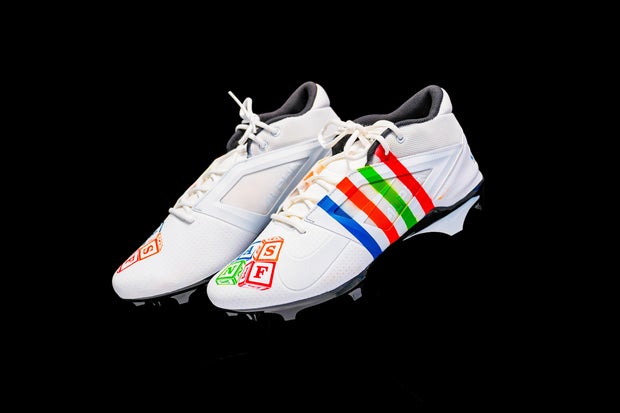 DJ Reader: A Son Never Forgets (youth) 