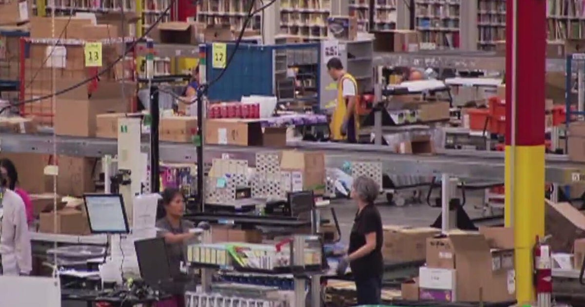 Can AI Ignite a New Era of Competition in Online Shopping?