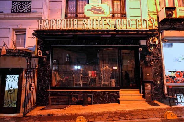 Turkey Tourists Poisoned 