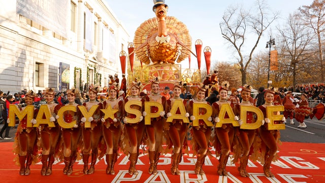 Macy's Thanksgiving Day Parade - Season 98 