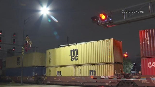 Railroad Crossing Sign 