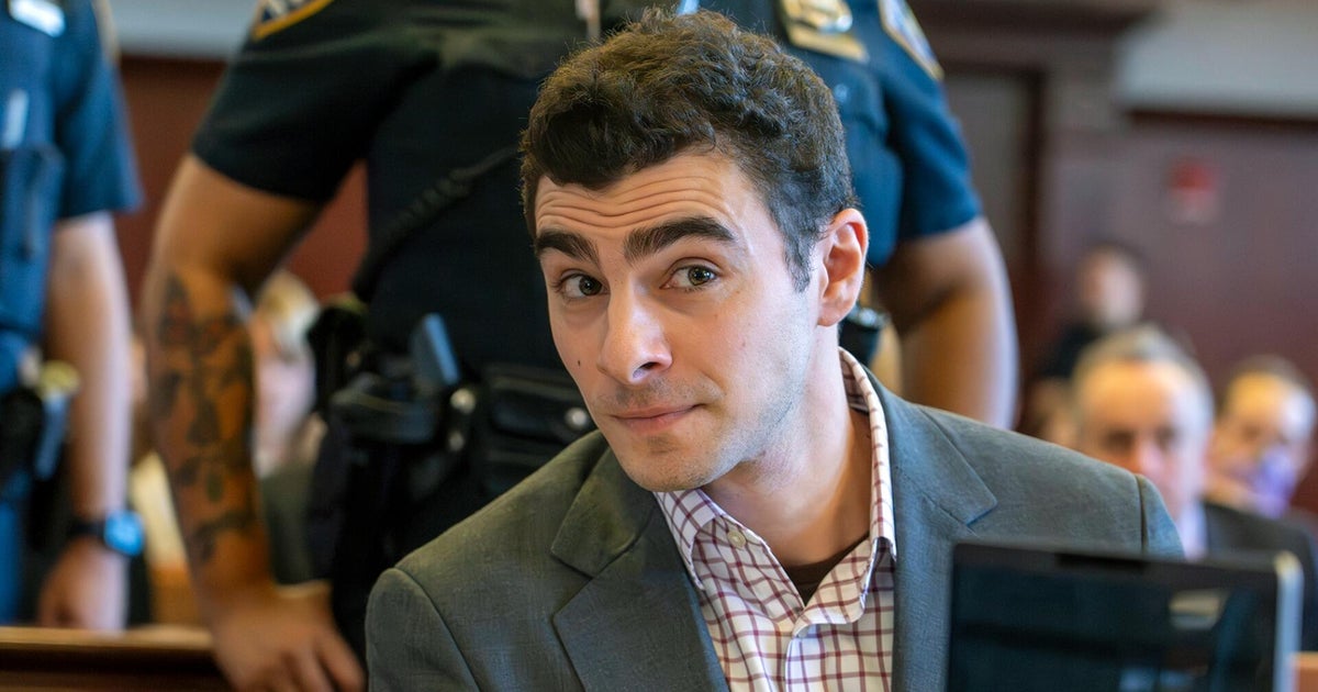 911 call from McDonald's manager played at Luigi Mangione pretrial hearing