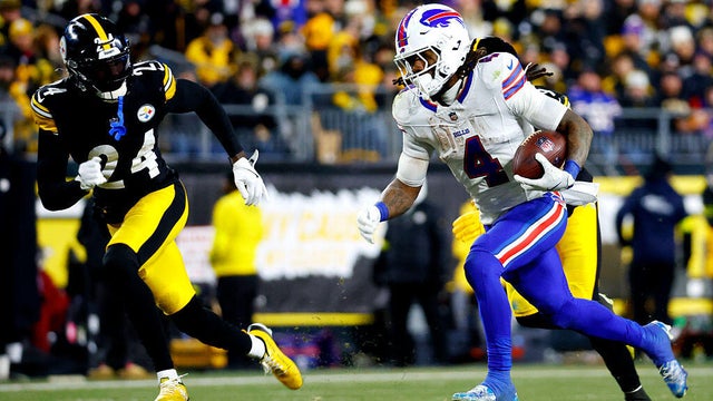 Buffalo Bills v Pittsburgh Steelers 