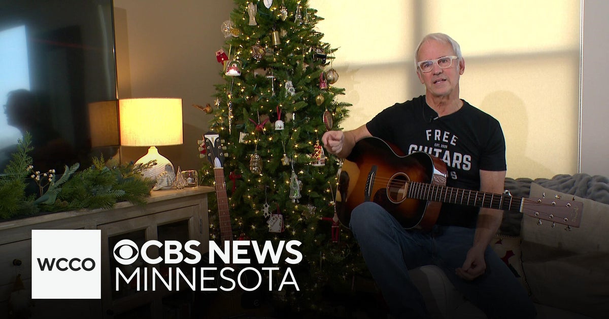 Minnesota organization gives away free guitars to kids