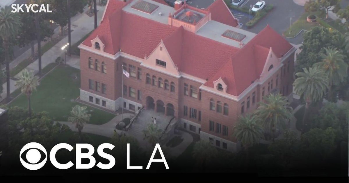 The Old Orange County Courthouse | Look At This! - CBS Los Angeles