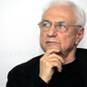 Frank Gehry discusses the Atlantic Yards Project for Brooklyn with the New York Daily News editorial board May 12, 2006. 