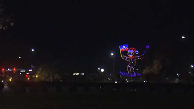 holiday-drone-show-cbs.png 