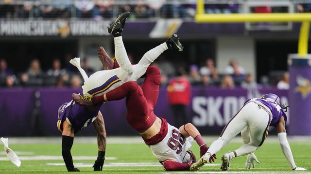 Commanders Vikings Football 