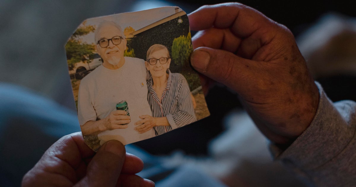 Нанси Хънт пристигна в спешното отделение от старчески дом на