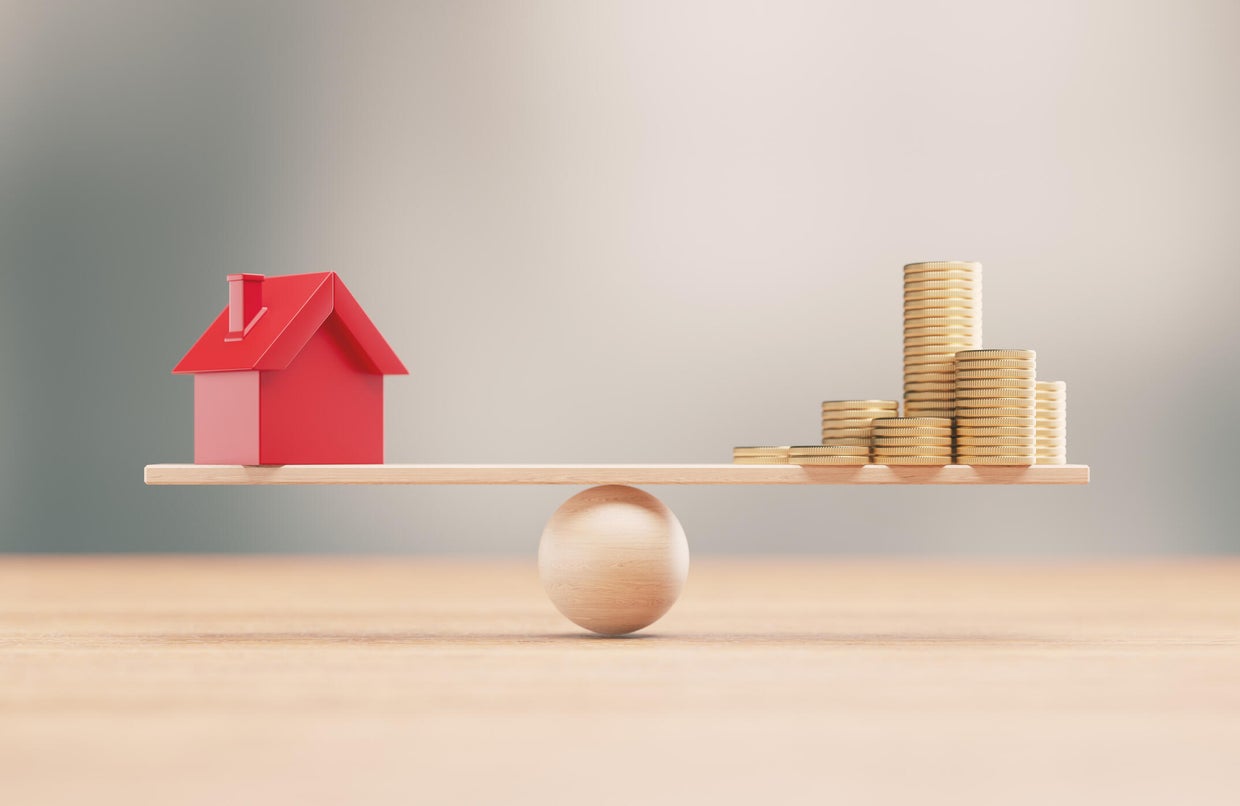 Can you have both a HELOC and a home equity loan? - CBS News