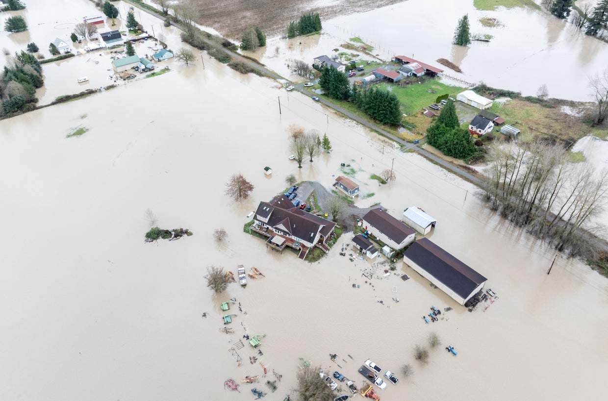 Tens of thousands in Washington ordered to evacuate amid severe ...