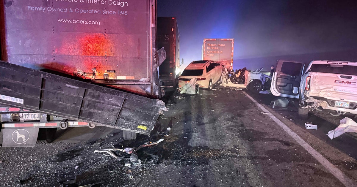 Fatal crash that shut down Alligator Alley for hours in Collier County remains under investigation