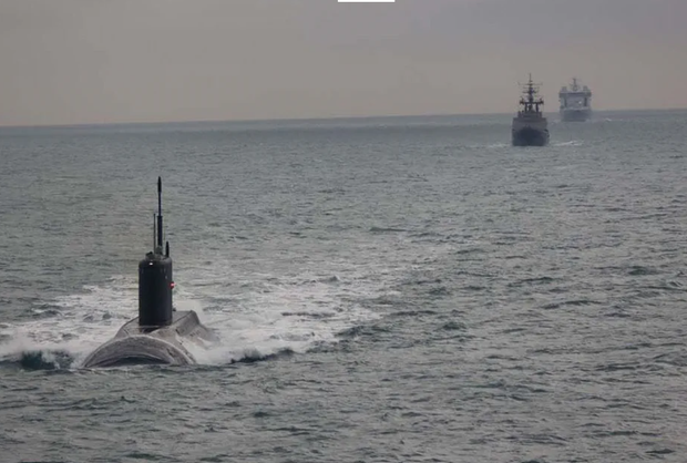 submarine-screenshot-2025-12-12-074650.png 
