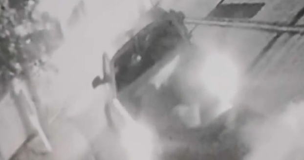 Police search for man seen dumping woman’s body in South Miami‑Dade