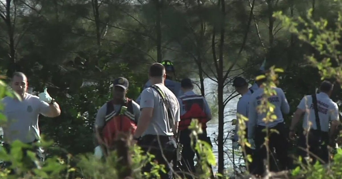 Dead man found floating in Northwest Miami-Dade, deputies say - CBS Miami
