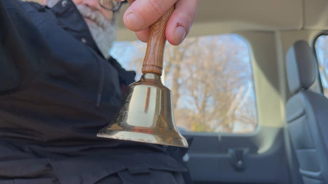 Salvation Army bell ringer 