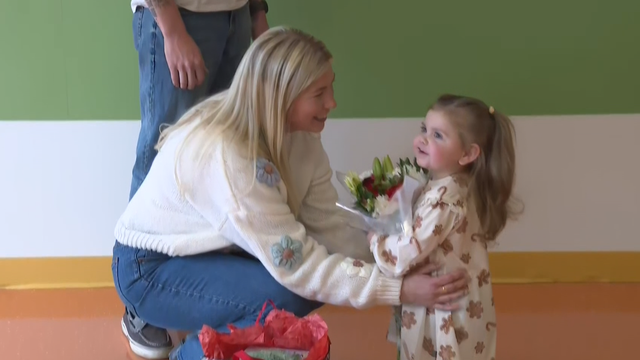 Video captures 2-year-old meeting woman who donated her kidney 