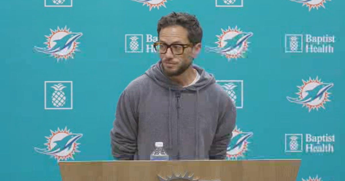 Dolphins Head Coach Mike McDaniel explains decision to bench Tua Tagovailoa for rookie Quinn Ewers