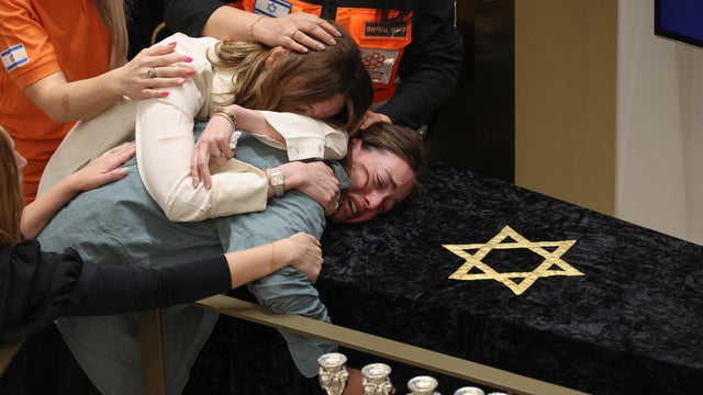 TOPSHOT-AUSTRALIA-ATTACK-BONDI 