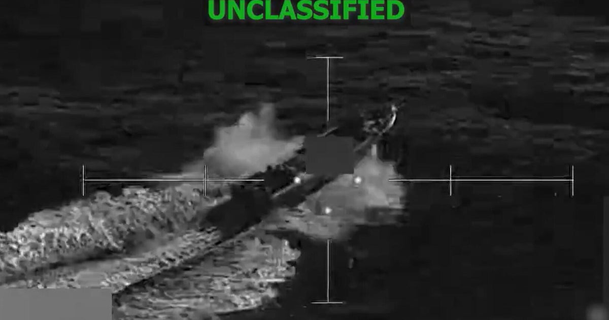 САЩ удариха друга предполагаема лодка за наркотици в източната част на Тихия океан, убивайки 4 души, каза Пентагонът