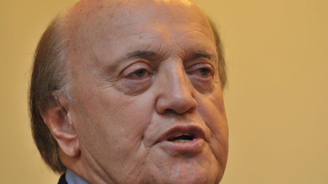 Former CNN war correspondent Peter Arnett attends a sharing session at University of Hong Kong. 11NOV11 