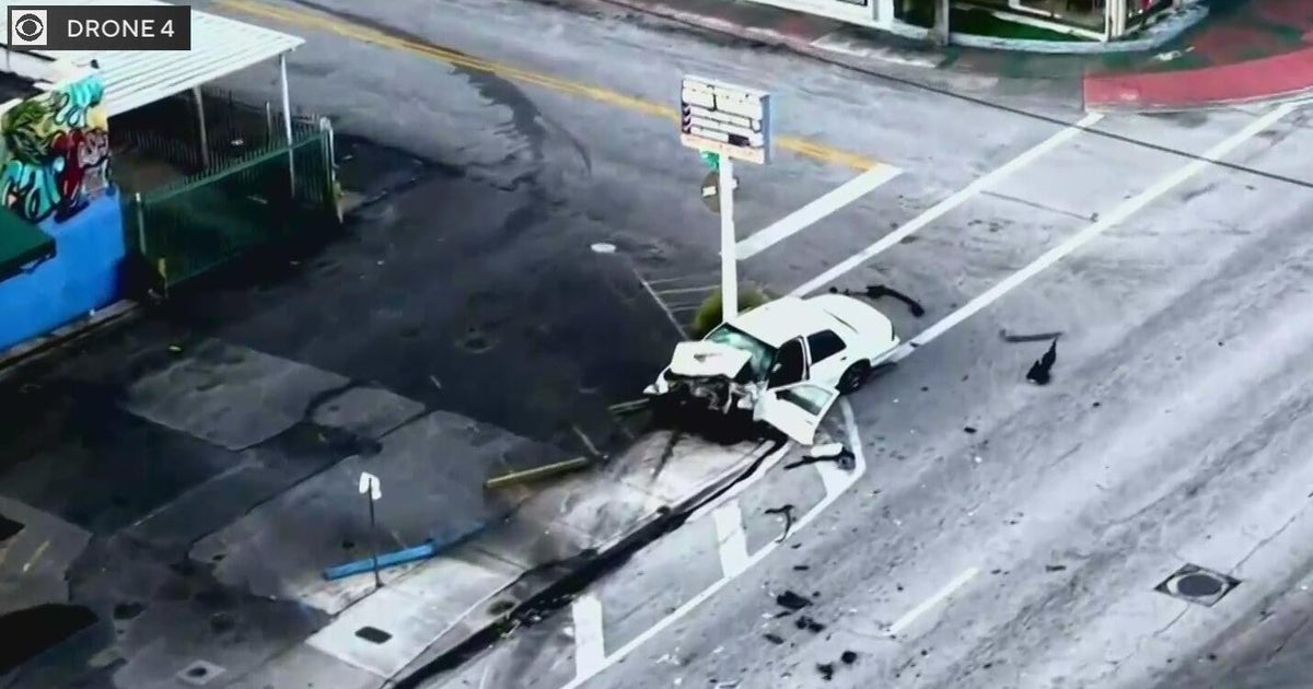 3 injured in violent Miami crash, officials say