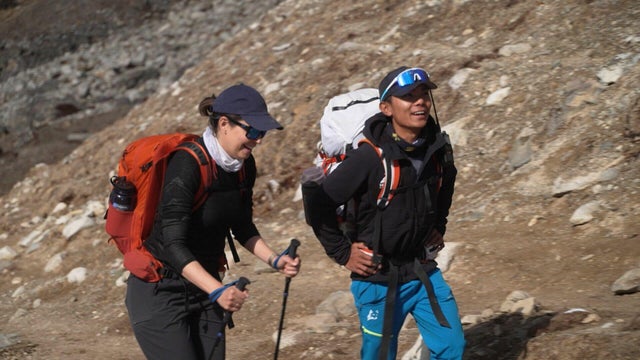 Heading toward Everest Base Camp 