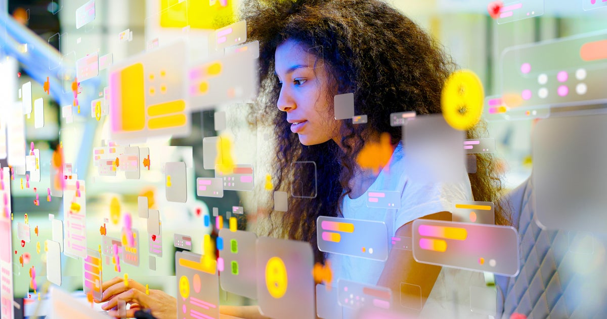 Тези ориентирани към AI работни места може да започнат да се появяват през 2026 г., казва икономистът