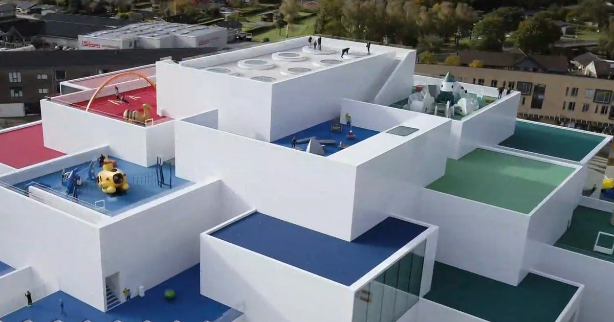 Рядък поглед вътре в тайния LEGO музей разкрива системата зад забележителната дълголетие на играчка гигант