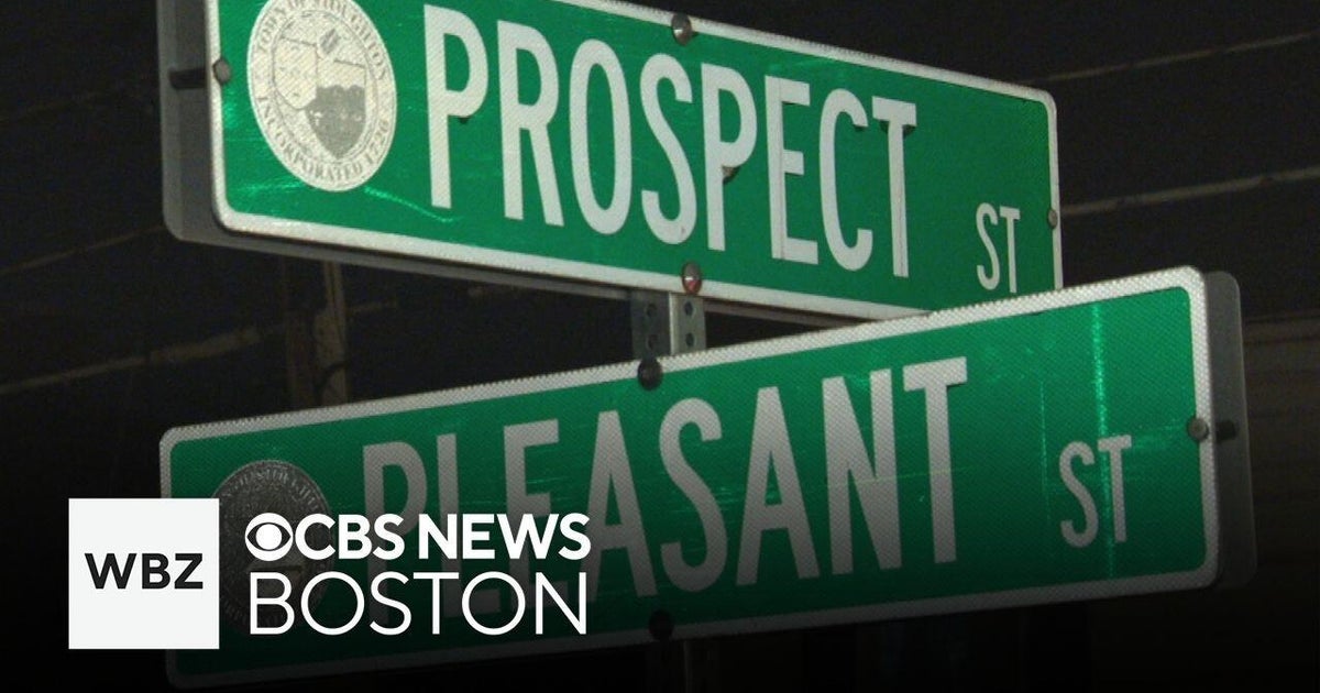 Driver killed during Massachusetts police pursuit and more top stories