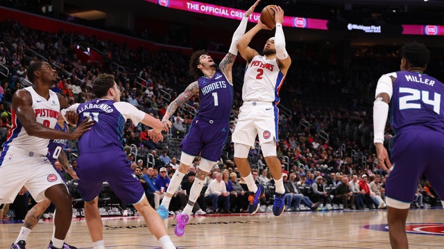 Charlotte Hornets v Detroit Pistons 