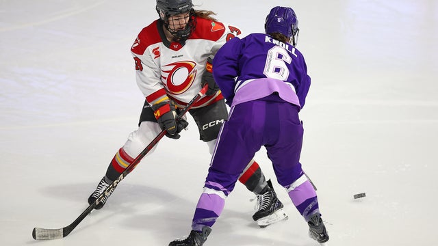 HOCKEY: DEC 21 PWHL Takeover Tour Ottawa Charge vs Minnesota Frost 