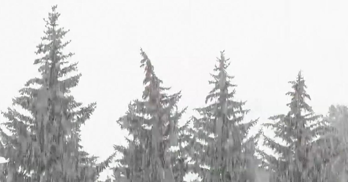 Eye Opener: Heavy snow and rain forces evacuations on West Coast