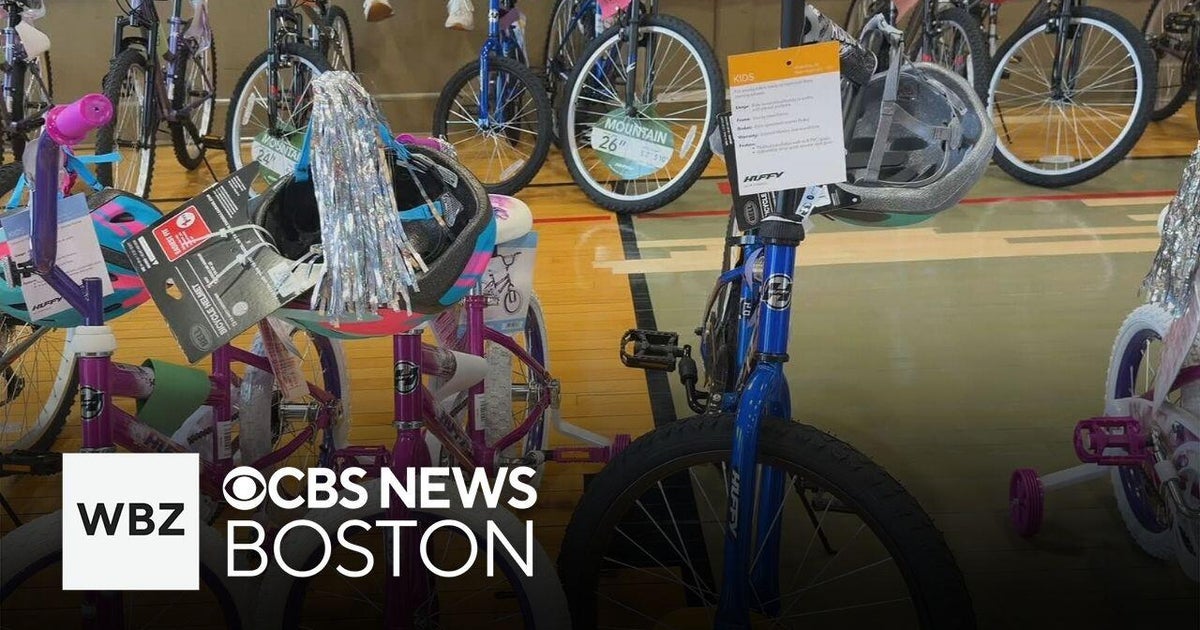 Menino family hosts annual Christmas toy drive in Boston