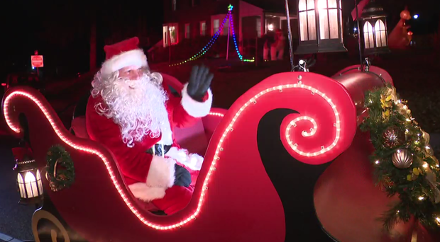 Santa Claus Visits a Baltimore County Community 