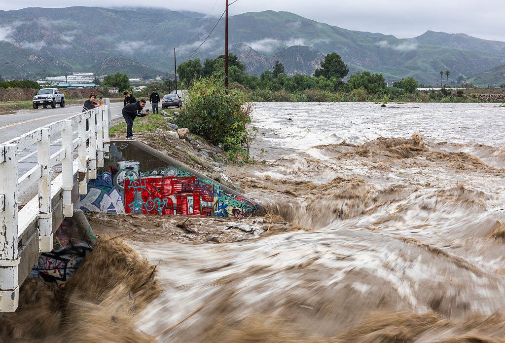 California storm brings heavy rain and flooding, threatening homes and ...