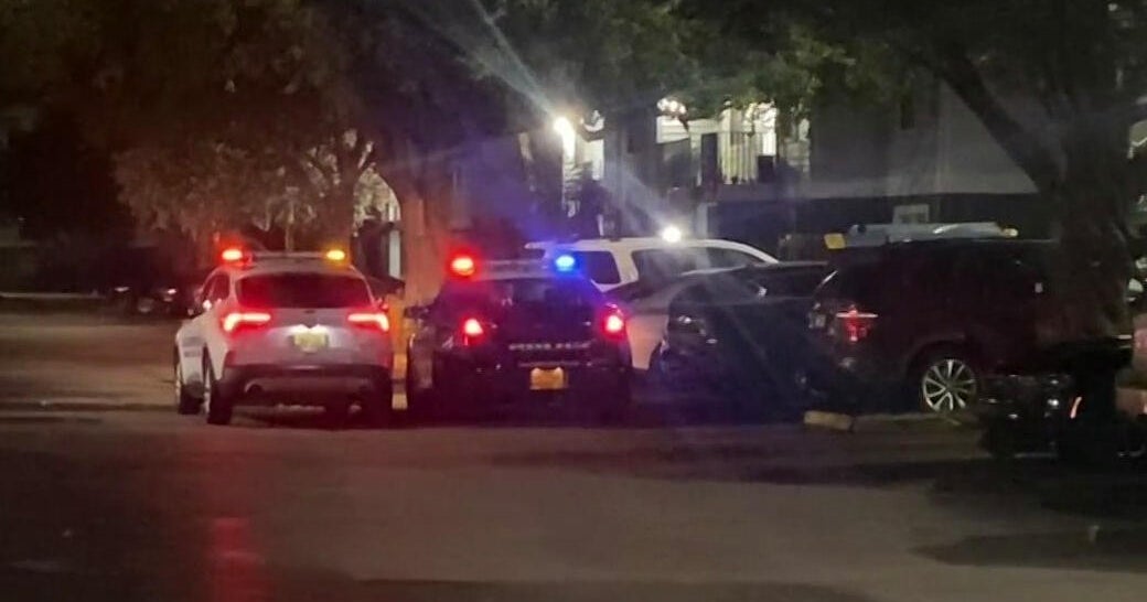 Christmas night neighbor dispute turns deadly at apartment complex west of Fort Lauderdale, police say