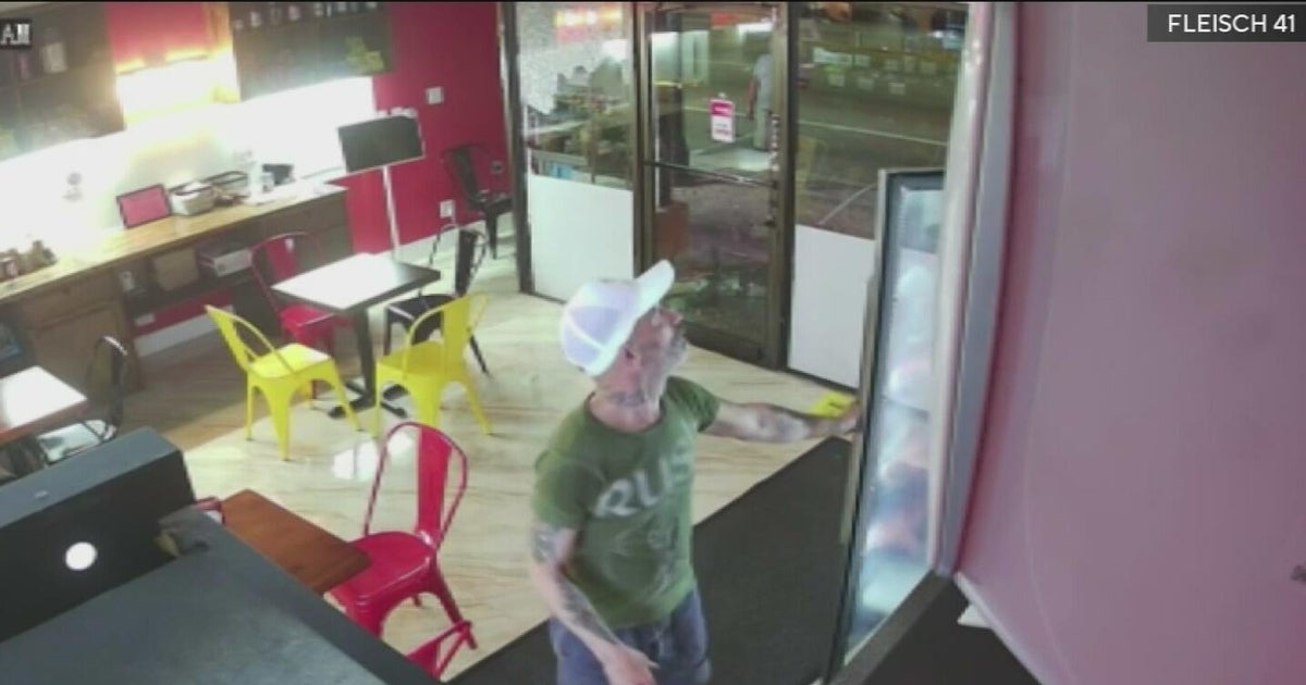 Accused Miami Beach deli burglar due in court